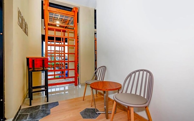 OYO Life 3273 Kanaan Residence