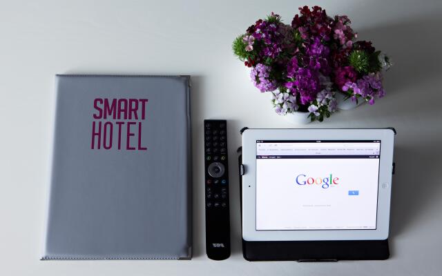 Smart Hotel