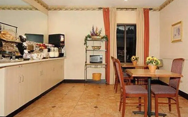 Comfort Inn Philadelphia Airport