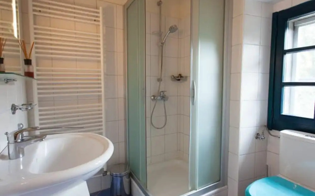 House of Olives Comfortable Holiday Residence