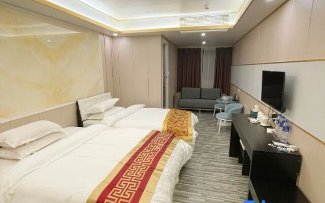 Yiru Express Apartment Hotel（Shantou's long corridor on the seaside)