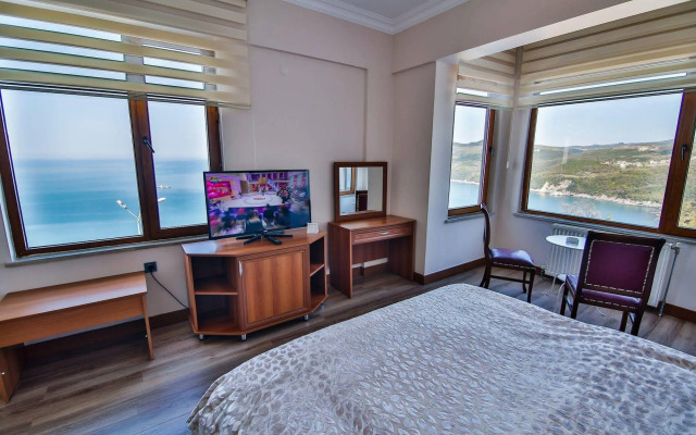 Diamond Hotel