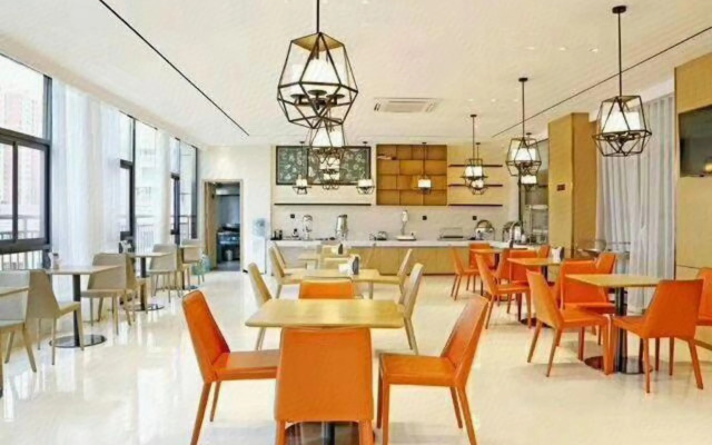 City Convenient Hotel