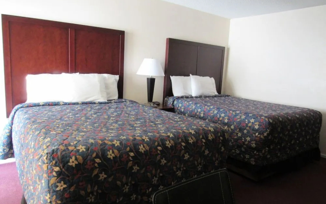 Pullman Garden Inn