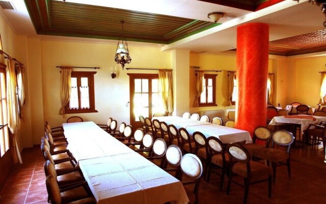 Hotel Dovra