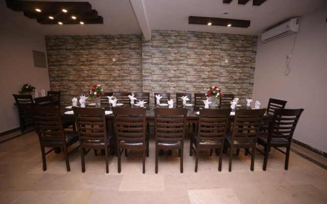 Zifan Hotel & Suites