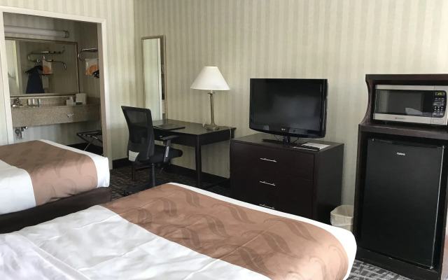 Quality Inn Fredericksburg near Historic Downtown