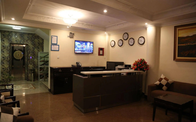 Caravan Hotel