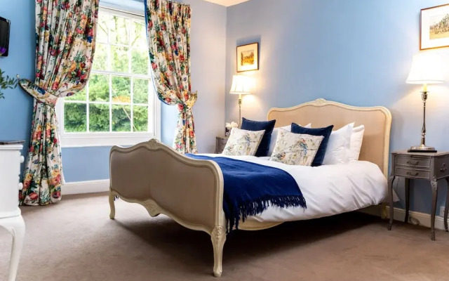 The Oakhill Inn