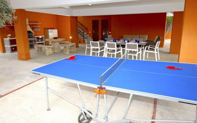 Casa Familiar con Piscina y BBQ