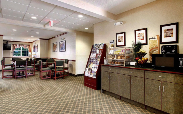 Microtel Inn & Suites By Wyndham Bridgeport