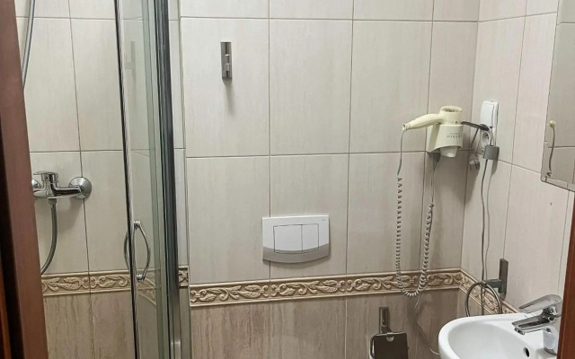 Hotel Logos