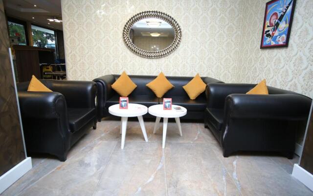 Grand Silay Hotel