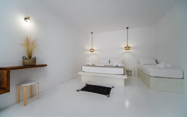 The Amethyst Exclusive Suites Oia
