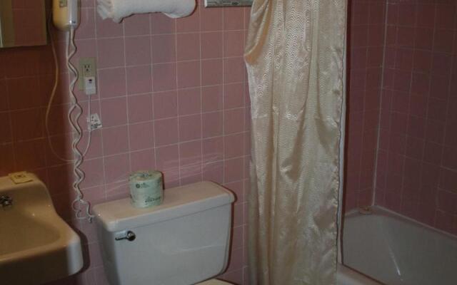 Vacationland Inn & Suites