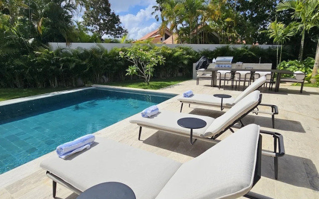 Luxurious 5BR Villa With bbq Pool in Casa de Campo