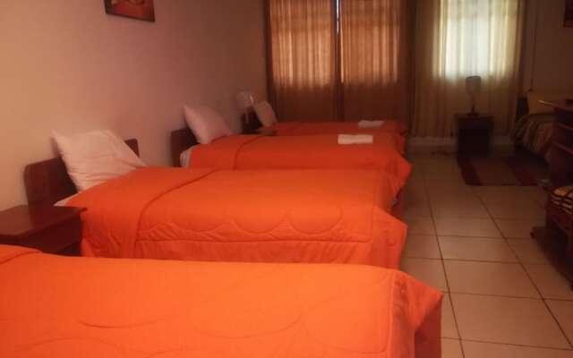 Hospedaje Keros Bed & Breakfast