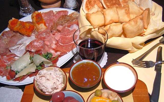 Albergo Ristorante La Torretta