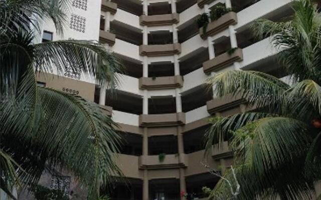 Kuah Town Service Suite Apartment @ Century Suria