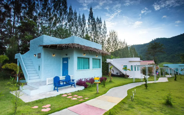 Rak Na Suan Pueng Resort