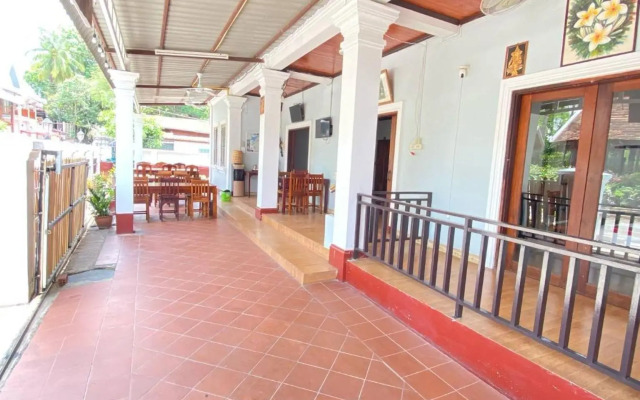 Singharat Guesthouse