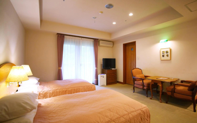 Chuzenji Kanaya Hotel – Guest Rooms – Nikko