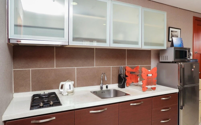 Spacious 1BR Apartment at 1 @ Cik Ditiro Apartment