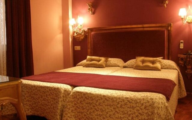 Goya Suites