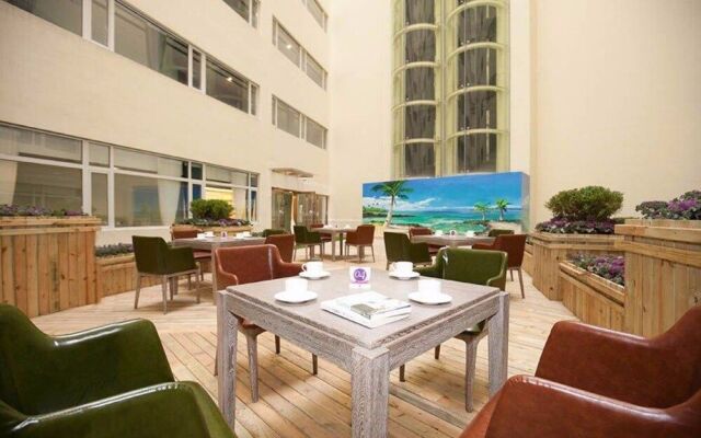 Herton Hotel Dalian