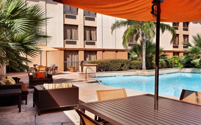 Courtyard by Marriott Houston Brookhollow