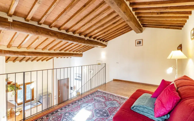 Tuscan Sun With Shared Pool