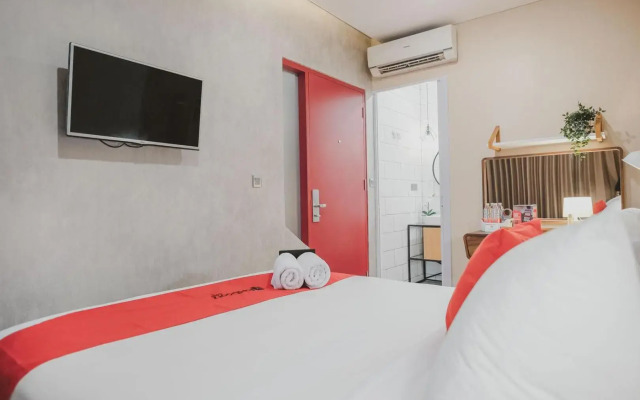RedDoorz Plus @ Thamrin