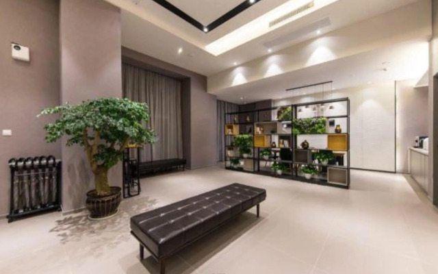 Home Inn Selected (Yancheng Government Julong Lake)
