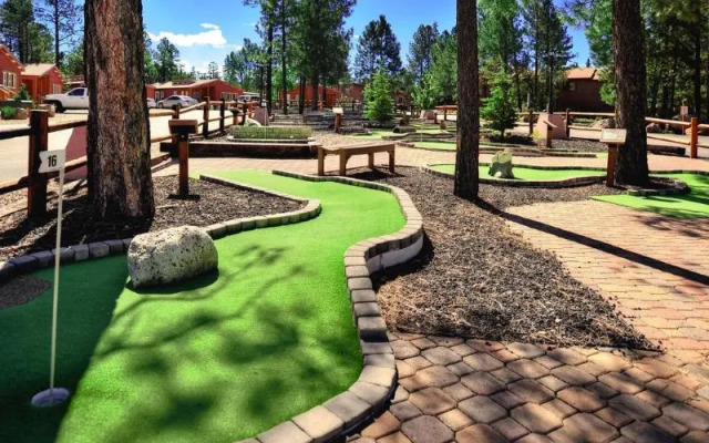 The Roundhouse Resort