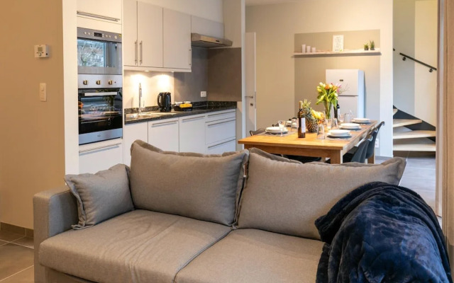 Maasmechelen Duplex Retreat