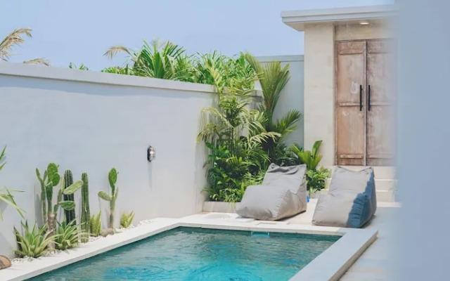 Santai Villa by Betterplace