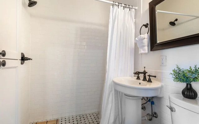 Jazz Haven Spacious 3BR Condo