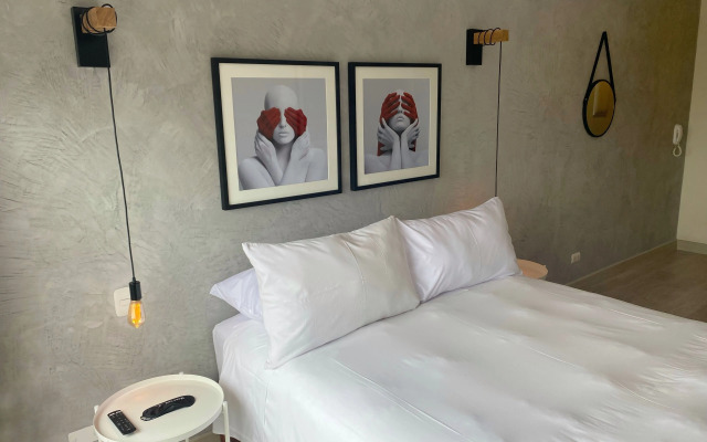 Modern Lofts in Grau Building by Wynwood-House