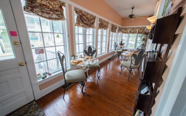 Carriage Way Centennial
