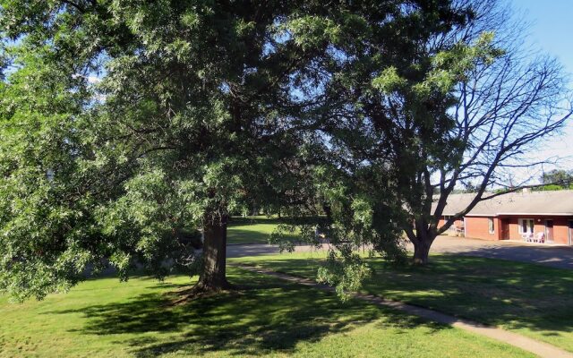 Gatehouse Motel