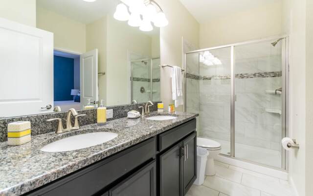 1512 Rolling Fairway Drive