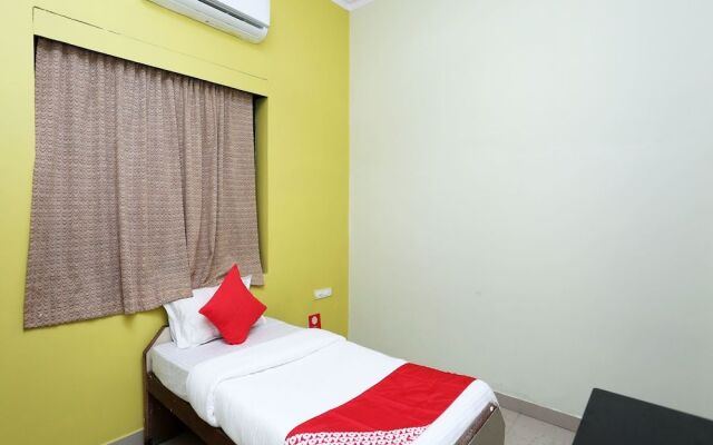 OYO 14711 Hotel Natraj