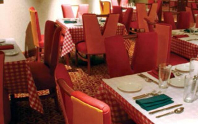 Cannery Hotel & Casino