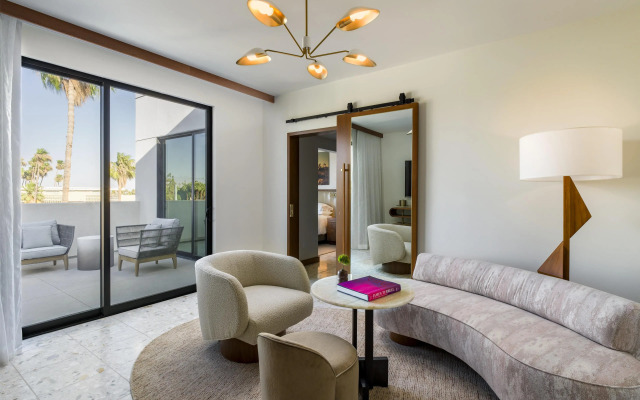 Thompson Palm Springs, by Hyatt