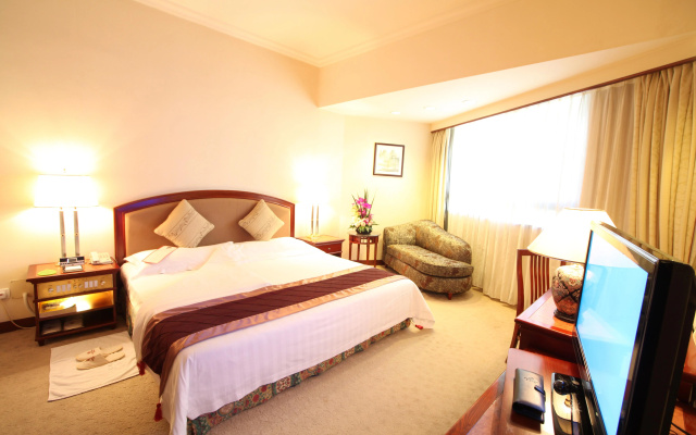 Century Plaza Hotel – Guest Rooms – Shenzhen