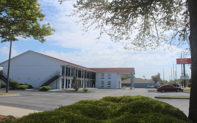 Econo Lodge Crystal Coast