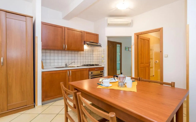 Apartments with a parking space Moscenicka Draga, Opatija - 7766