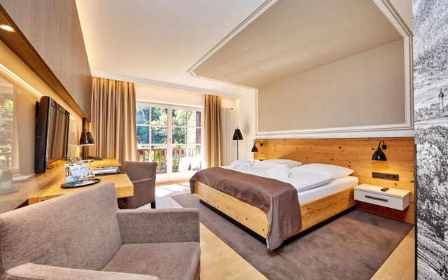 Hotel am Badersee