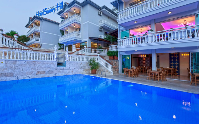 Sunny Hill Alya Hotel