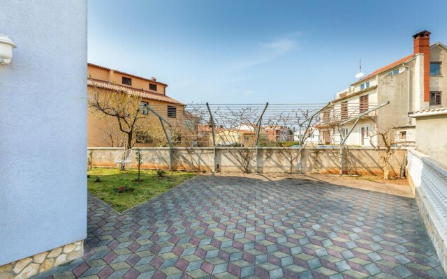 Stunning Apartment in Fazana With Wifi and 2 Bedrooms